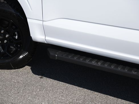 New 2026 Ford F150 XLT w/ XLT Black Appearance Package image 9