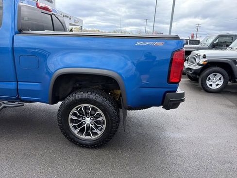 Used 2022 Chevrolet Colorado ZR2 AWD/4WD image 9