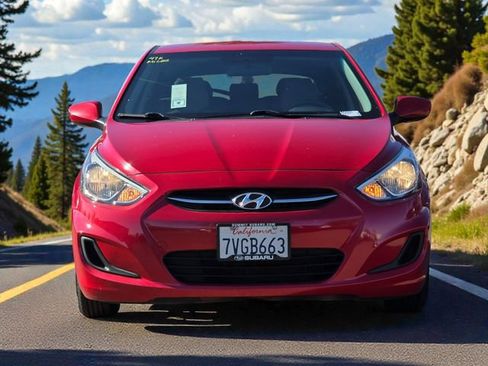 Used 2017 Hyundai Accent SE image 3