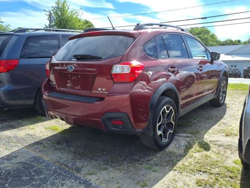 Used 2015 Subaru Crosstrek 2.0i Premium AWD/4WD image 5