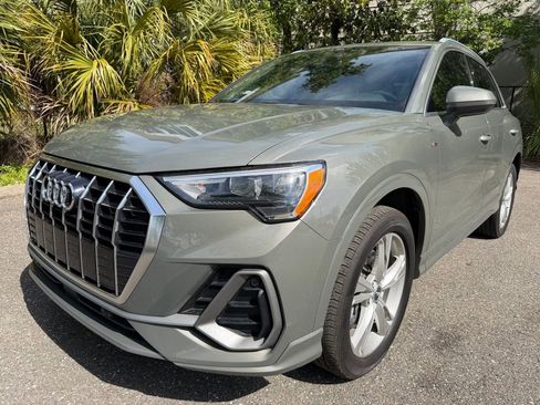 Used 2020 Audi Q3 2.0T Premium w/ Convenience Package image 1