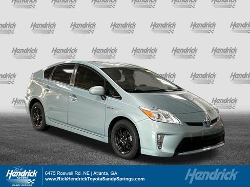 Used 2015 Toyota Prius Three FWD image 1