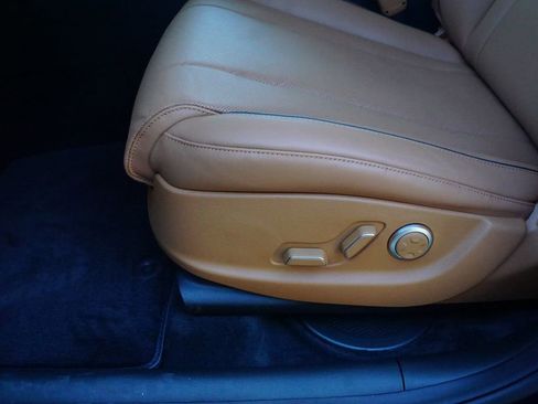 New 2026 Genesis GV80 2.5T Advanced image 15