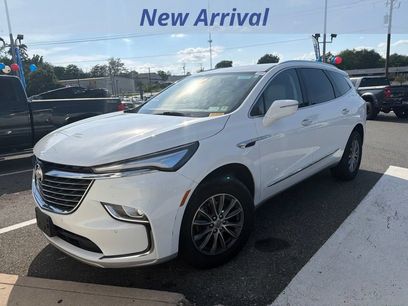 Used 2024 Buick Enclave Essence