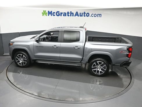 Used 2023 Chevrolet Colorado Z71 w/ Z71 Convenience Package 2 AWD/4WD image 23