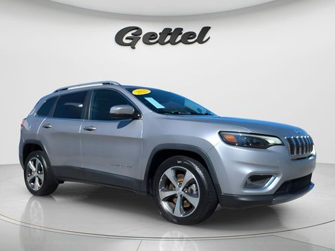 Used 2020 Jeep Cherokee Limited image 3