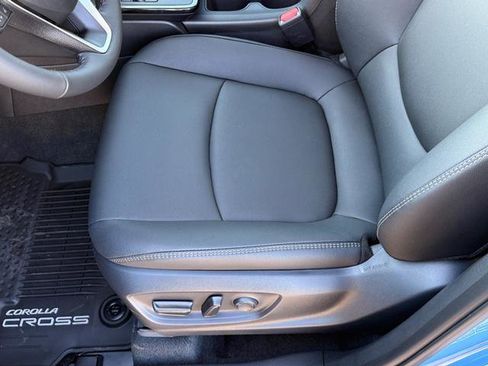 New 2026 Toyota Corolla Cross XLE image 11