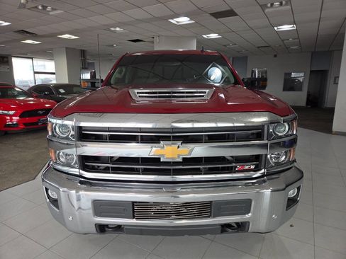 Used 2019 Chevrolet Silverado 2500 LTZ w/ Duramax Plus Package image 4