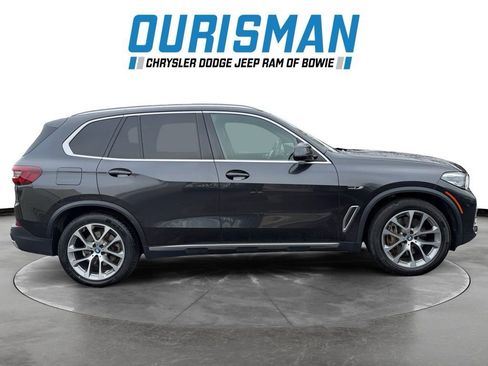 Used 2023 BMW X5 xDrive45e image 2