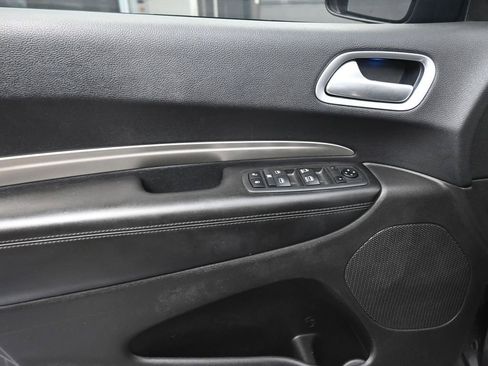 Used 2019 Dodge Durango SXT AWD/4WD image 40