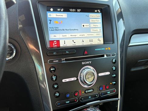 Used 2018 Ford Explorer Sport w/ Equipment Group 401A image 11