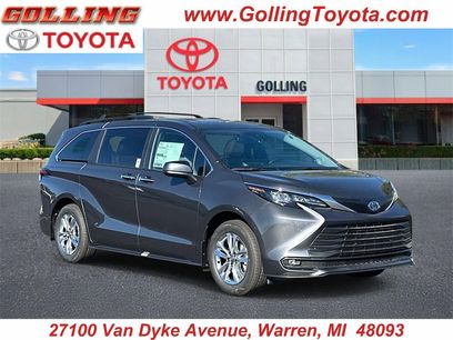 New 2025 Toyota Sienna XLE