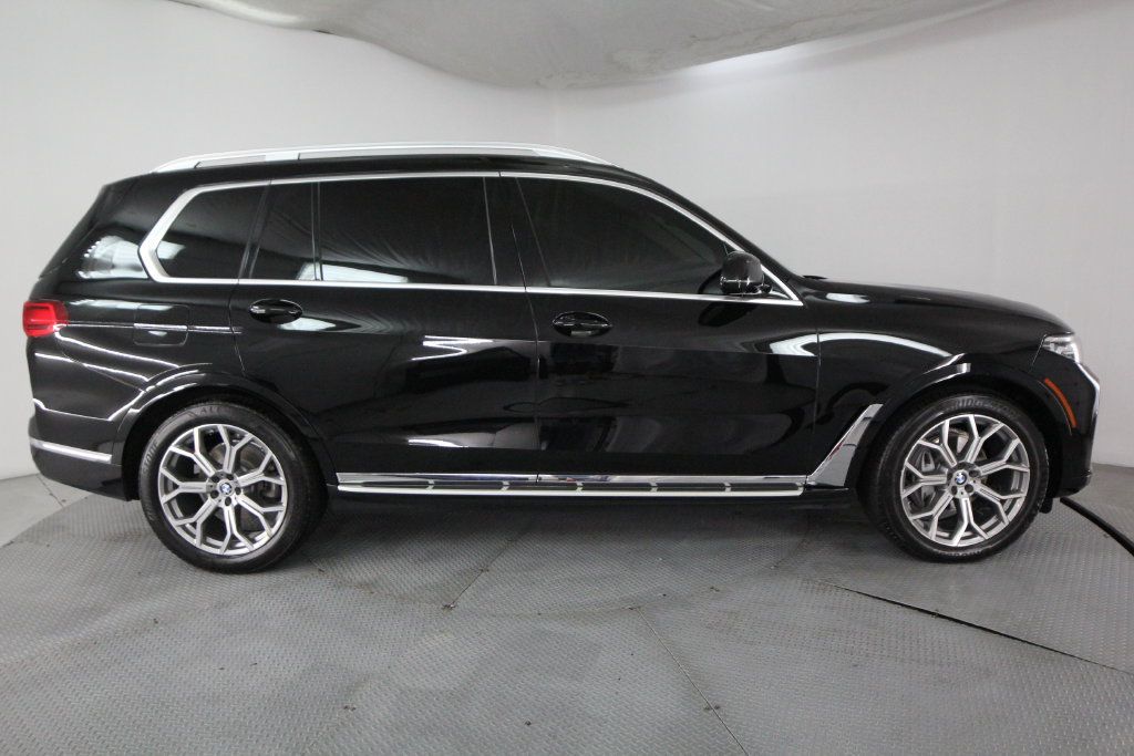 Used 2020 BMW X7 xDrive40i w/ Cold Weather Package AWD/4WD image 5
