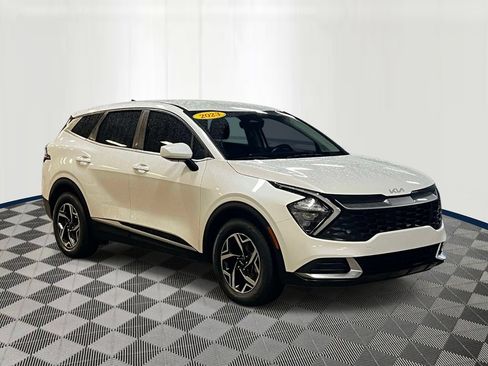 Used 2023 Kia Sportage LX FWD image 6
