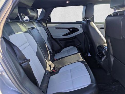 Used 2023 Land Rover Range Rover Evoque R-Dynamic S image 21