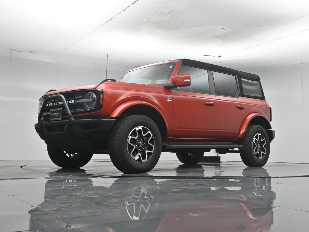 Certified 2024 Ford Bronco Outer Banks AWD/4WD image 46