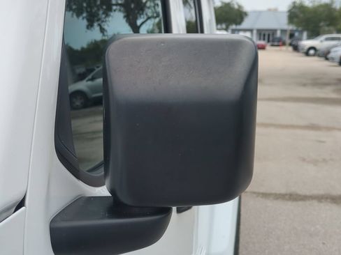 Used 2024 Jeep Wrangler Unlimited Sahara AWD/4WD image 13