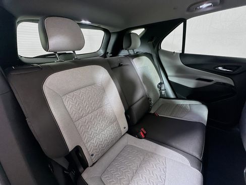 Used 2022 Chevrolet Equinox LT image 24