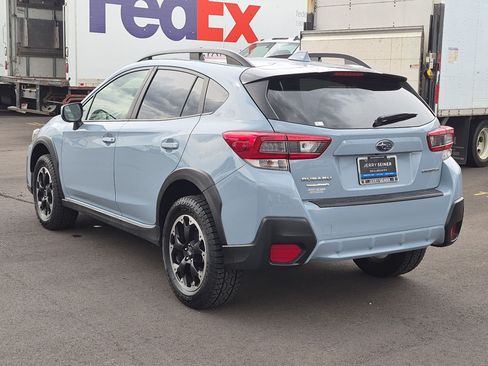 Used 2023 Subaru Crosstrek 2.0i Premium AWD/4WD image 4