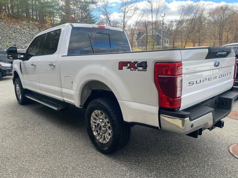 Used 2020 Ford F350 XLT w/ XLT Premium Package image 3