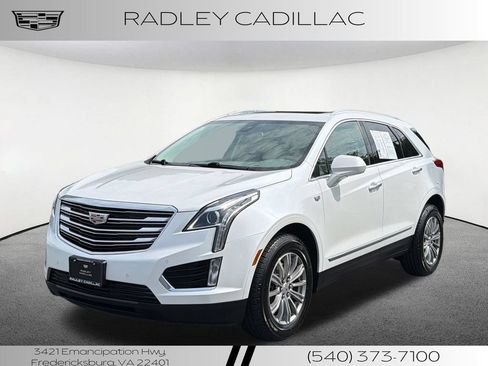 Used 2019 Cadillac XT5 Luxury FWD image 1