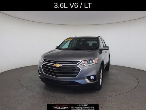 Used 2021 Chevrolet Traverse LT w/ LPO, Floor Liner Package AWD/4WD image 1