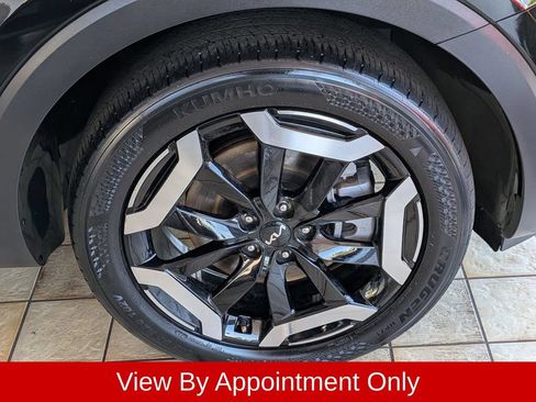 Used 2025 Kia Telluride S FWD image 36