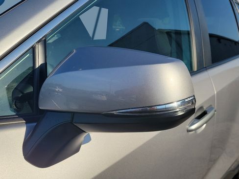 Used 2025 Toyota RAV4 XLE w/ Convenience Package FWD image 28
