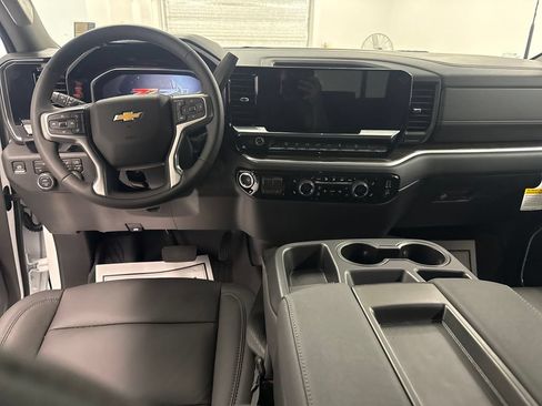 New 2026 Chevrolet Silverado 2500 LT w/ All Star Edition AWD/4WD image 13