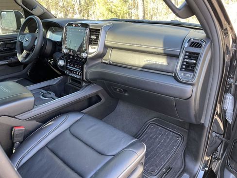 Certified 2024 RAM 1500 Limited image 46