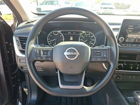 New 2026 Nissan Rogue S image 16