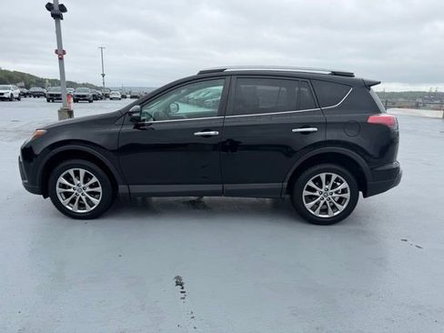 Used 2018 Toyota RAV4 Limited w/ All Weather Liner Package image 6