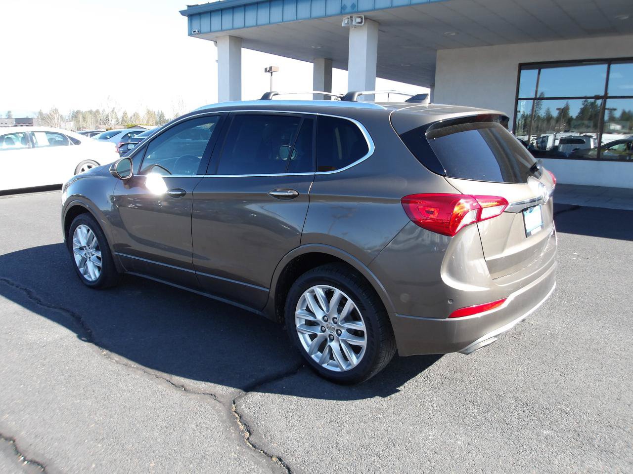 Used 2019 Buick Envision Premium w/ Driver Confidence Package AWD/4WD image 3