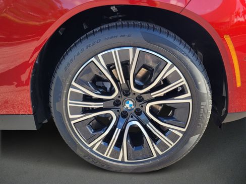 New 2025 BMW X3 xDrive30i w/ Premium Package image 9