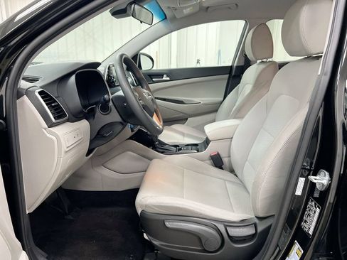 Used 2021 Hyundai Tucson SE FWD image 18