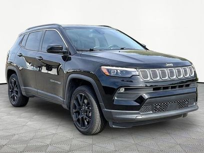 Used 2022 Jeep Compass Latitude w/ Sun and Sound Group