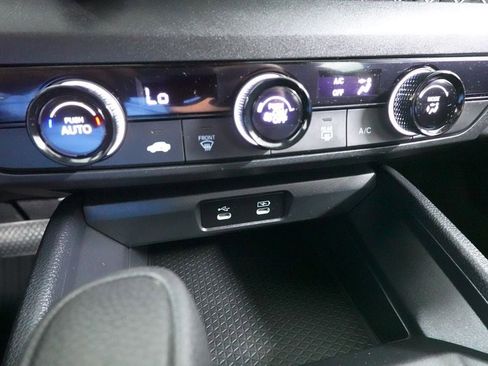 Used 2023 Honda Accord LX image 14