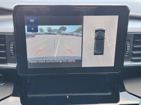 Used 2022 Ford Explorer ST-Line w/ Class IV Trailer Tow Package RWD image 18