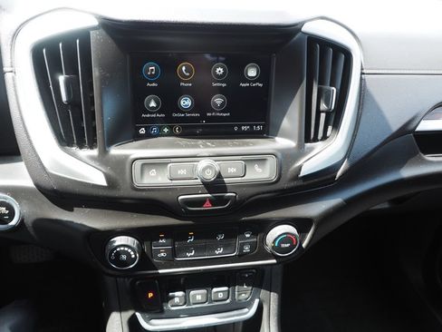 Used 2018 GMC Terrain SLE FWD image 23
