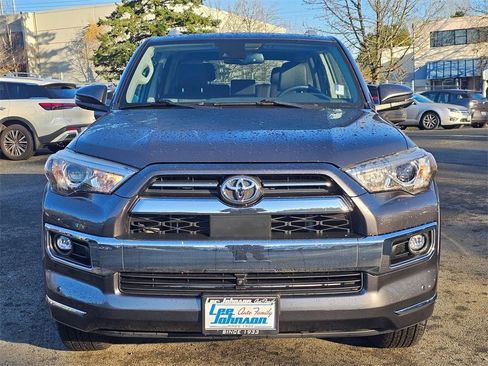 Used 2022 Toyota 4Runner Limited image 2