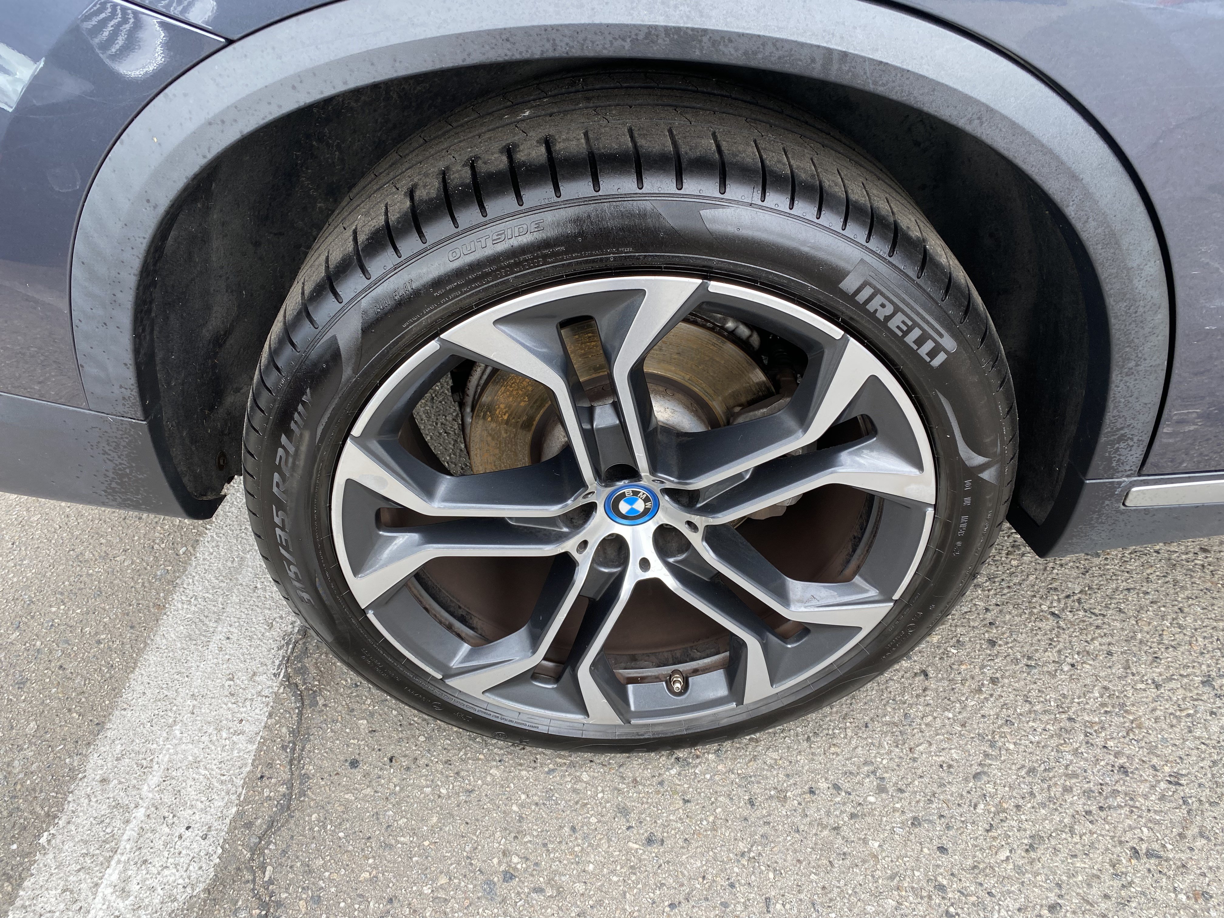 Used 2022 BMW X5 xDrive45e w/ Premium Package AWD/4WD image 11