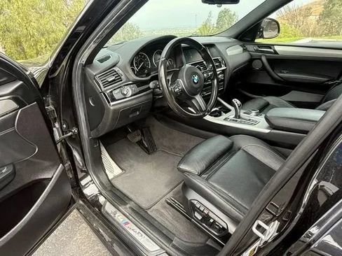 Used 2018 BMW X4 M40i AWD/4WD image 8