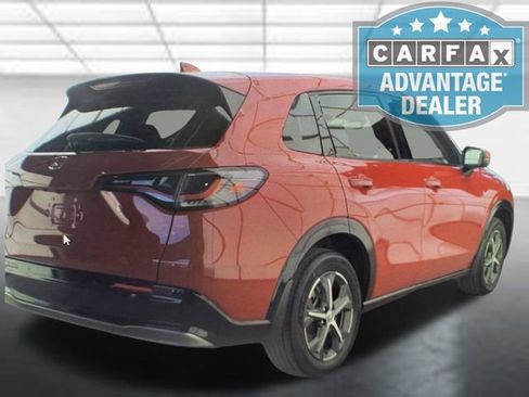 Used 2024 Honda HR-V EX-L image 2