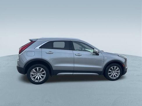 Used 2023 Cadillac XT4 Premium Luxury image 9