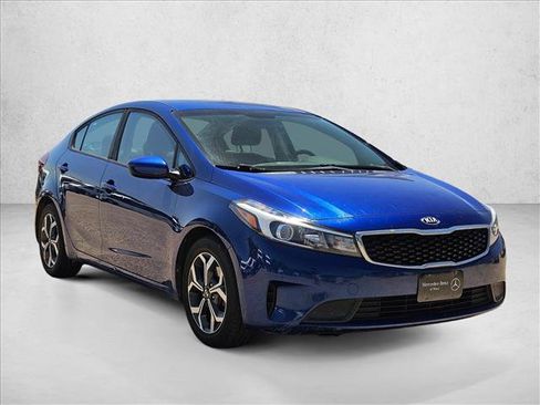 Used 2018 Kia Forte LX w/ LX Popular Package FWD image 3