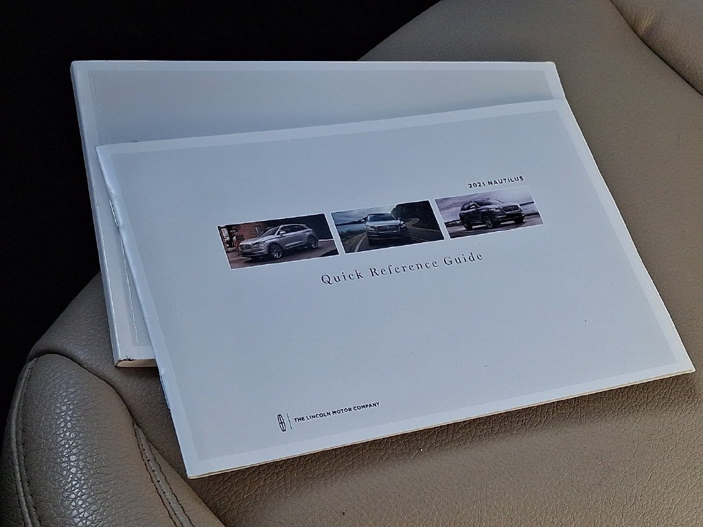 Certified 2021 Lincoln Nautilus AWD image 26