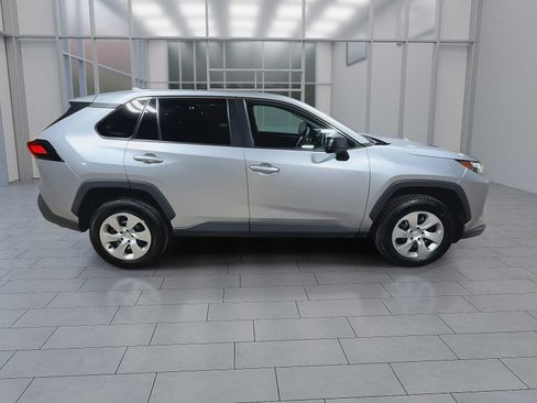 Used 2023 Toyota RAV4 LE AWD/4WD image 9