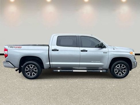 Used 2016 Toyota Tundra SR5 AWD/4WD image 4