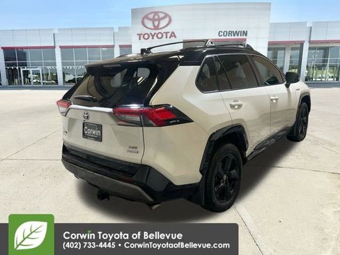 Used 2021 Toyota RAV4 XSE image 8