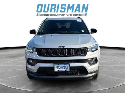 New 2026 Jeep Compass Latitude image 8